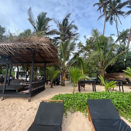 Sabine Holiday Resort And Restaurant Matara Bagian luar foto