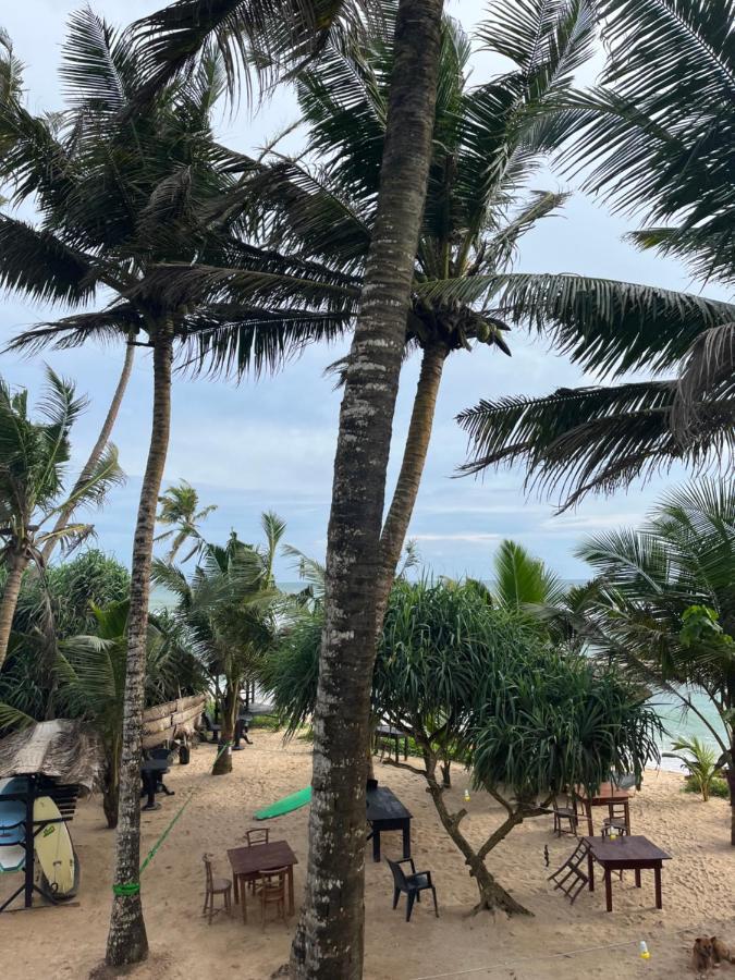 Sabine Holiday Resort And Restaurant Matara Bagian luar foto