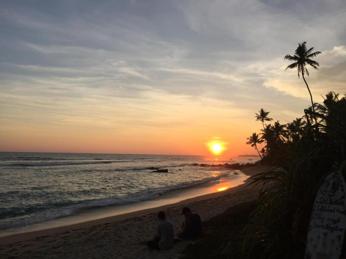 Sabine Holiday Resort And Restaurant Matara Bagian luar foto