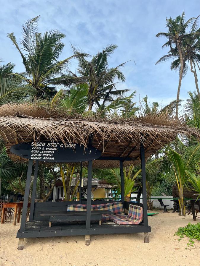 Sabine Holiday Resort And Restaurant Matara Bagian luar foto