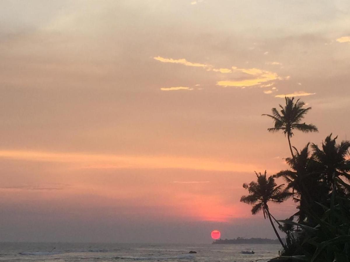 Sabine Holiday Resort And Restaurant Matara Bagian luar foto